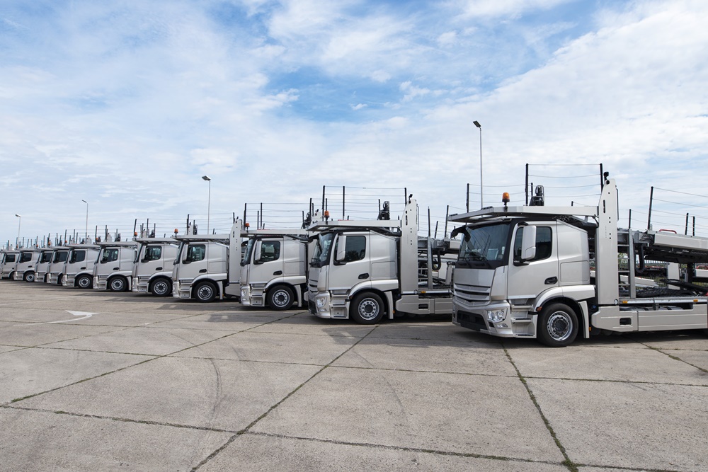 caminhao-cegonha caminhao-cegonha-transporte-de-veículos-por-cegonha